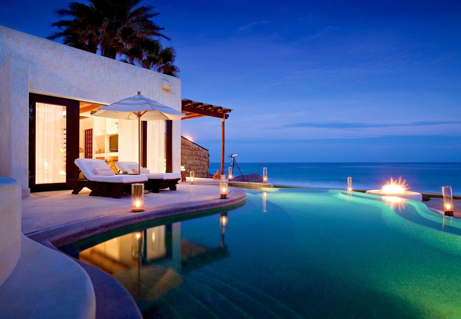 Beautifully Lit Pool at Night tropical sunset beach polynesia 2k