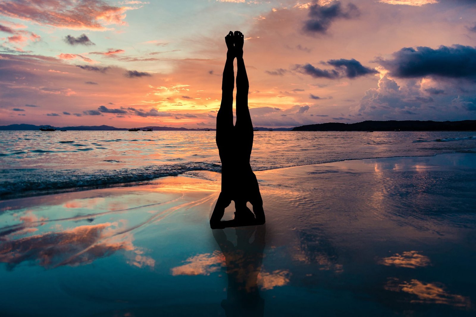 Yoga on beach people health meditation sunset sea nature 2k