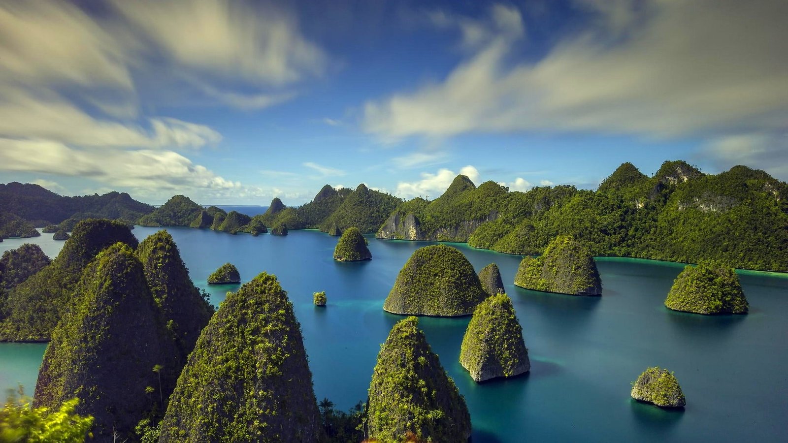 several green islands nature landscape tropical sea rock 2k