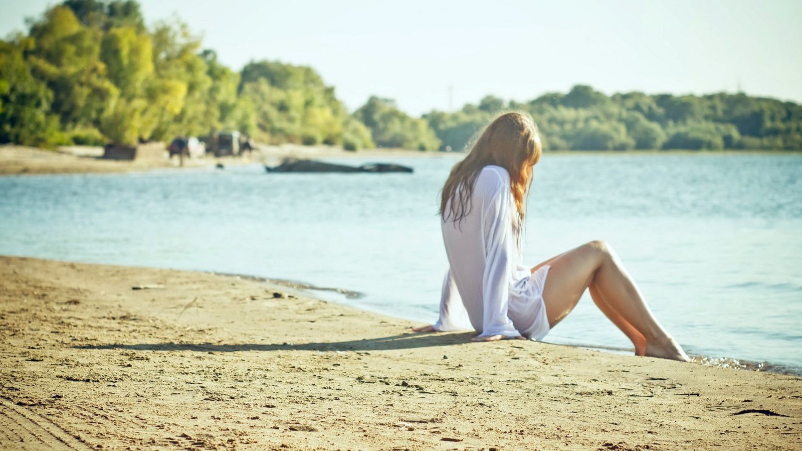 women's white long sleeved shirt nature tops legs alone 2k