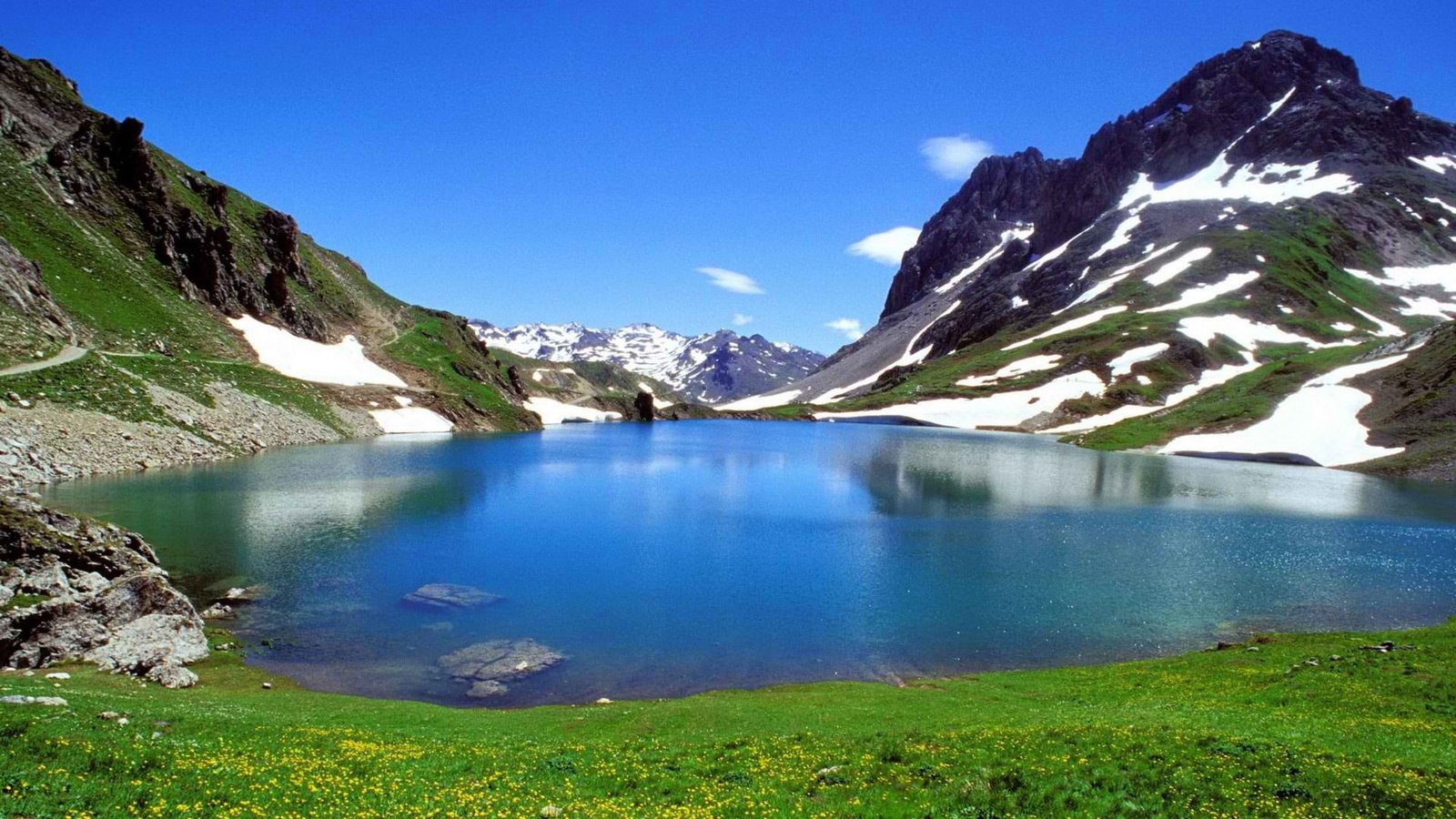 Windows 10 scenery theme desktop wallpaper 05 water mountain 2k