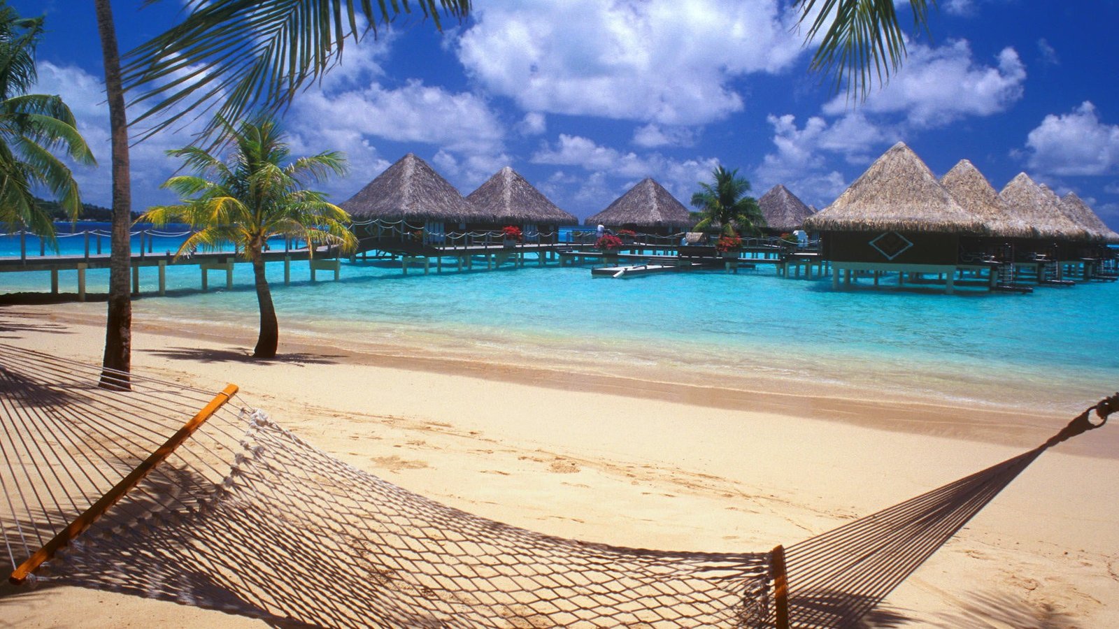 black woven hammock Bora Tahiti resort beach hammocks 2k
