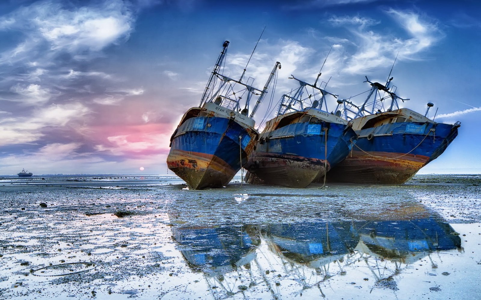 three blue ships fishing cold sky sea beach boat clouds 2k