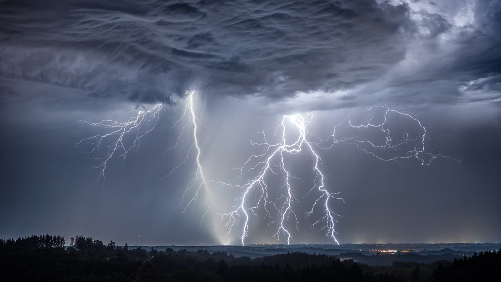 lightning thunder sky strikes cloud thunderstorm 2k 4k