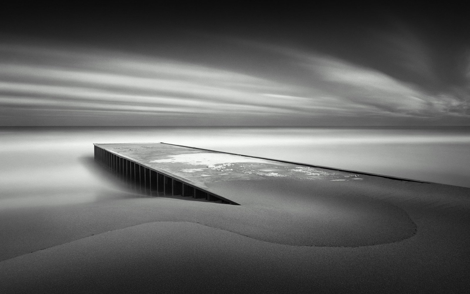 gray beach nature landscape water sea clouds pier sand 2k