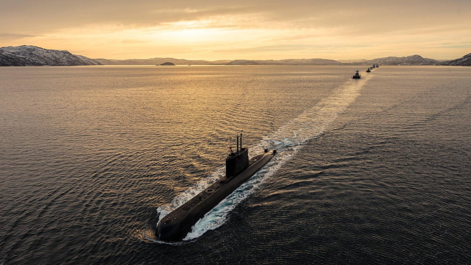 military submarine navy Royal Norwegian Navy water scenics nature 2k