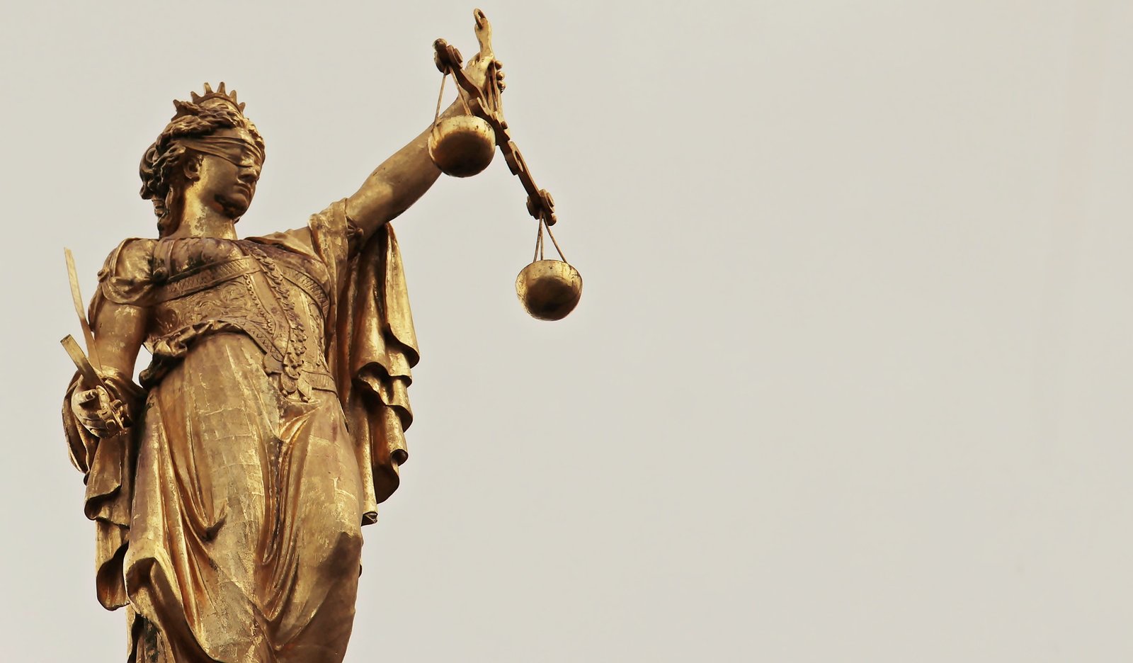 Lady Justice statue justitia goddess of justice truth 2k 4k 5k