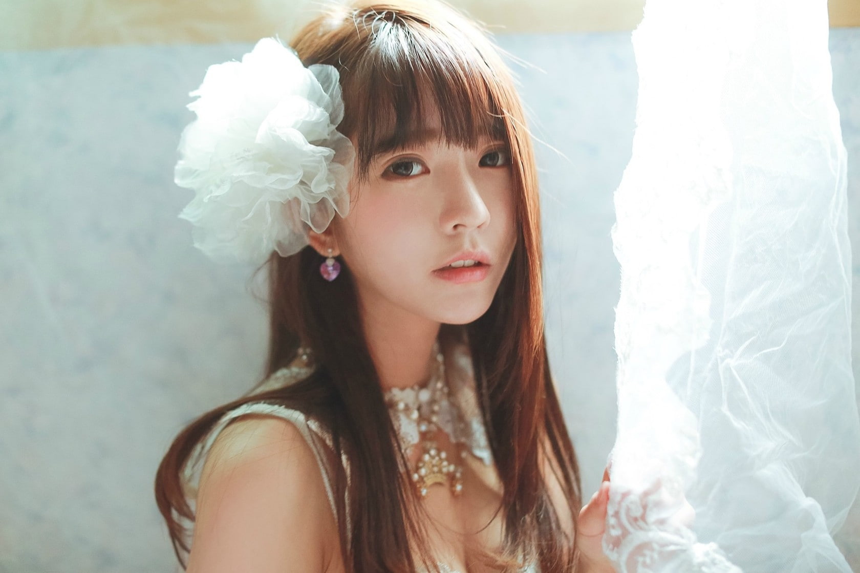 Korean Yurisa Chan brown eyes model knot brunette women 2k