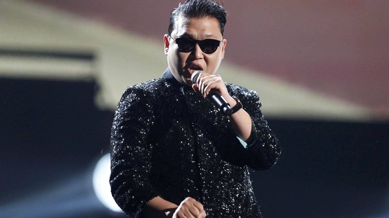 concert dancer gangnam glasses korean kpop microphone 2k