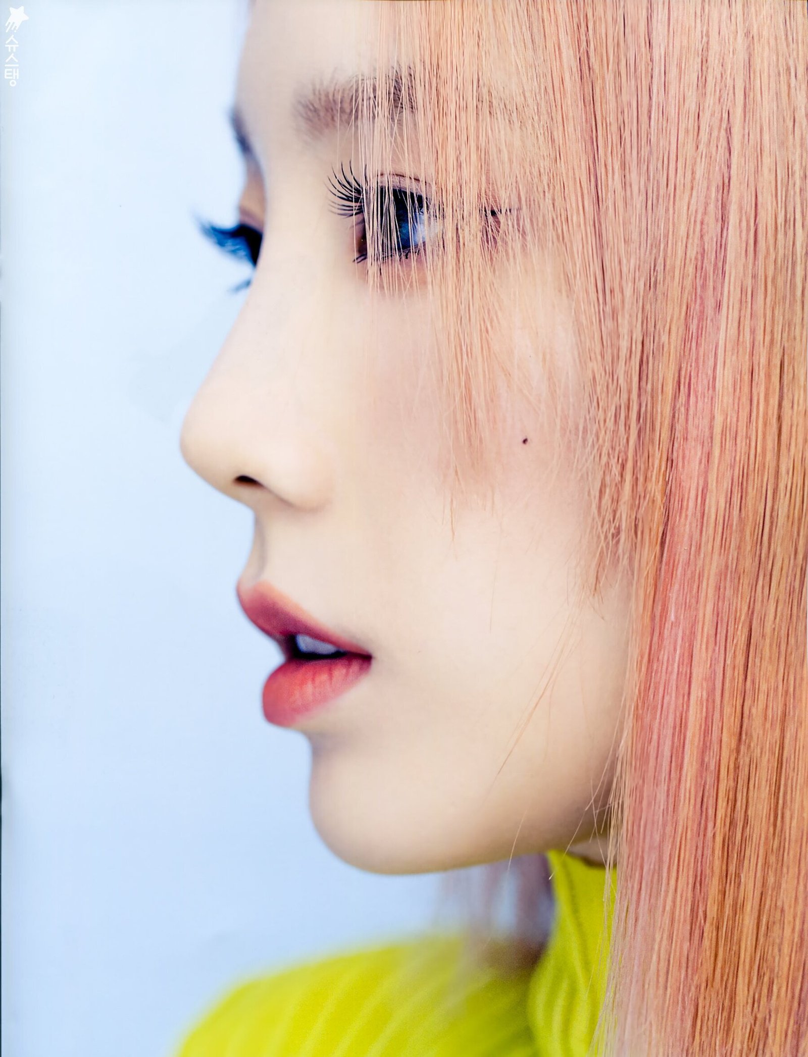 Kim Taeyeon SNSD K pop Korean women singer 2k