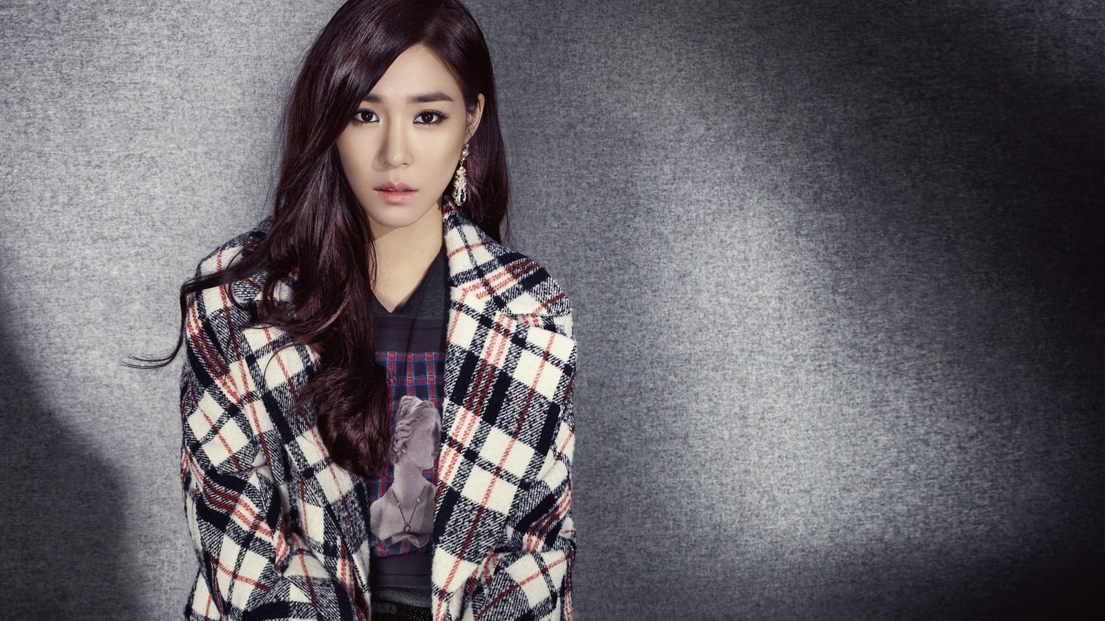 women s white and black plaid dress shirt SNSD Girls Generation 2k