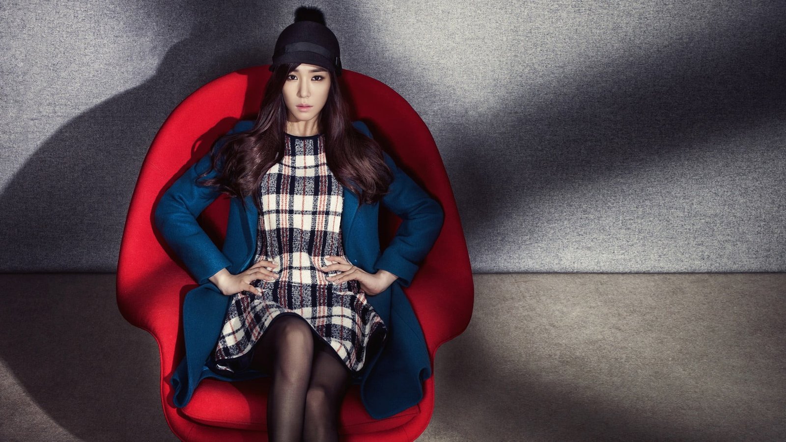 women s white and gray plaid dress blue coat SNSD Girls Generation 2k