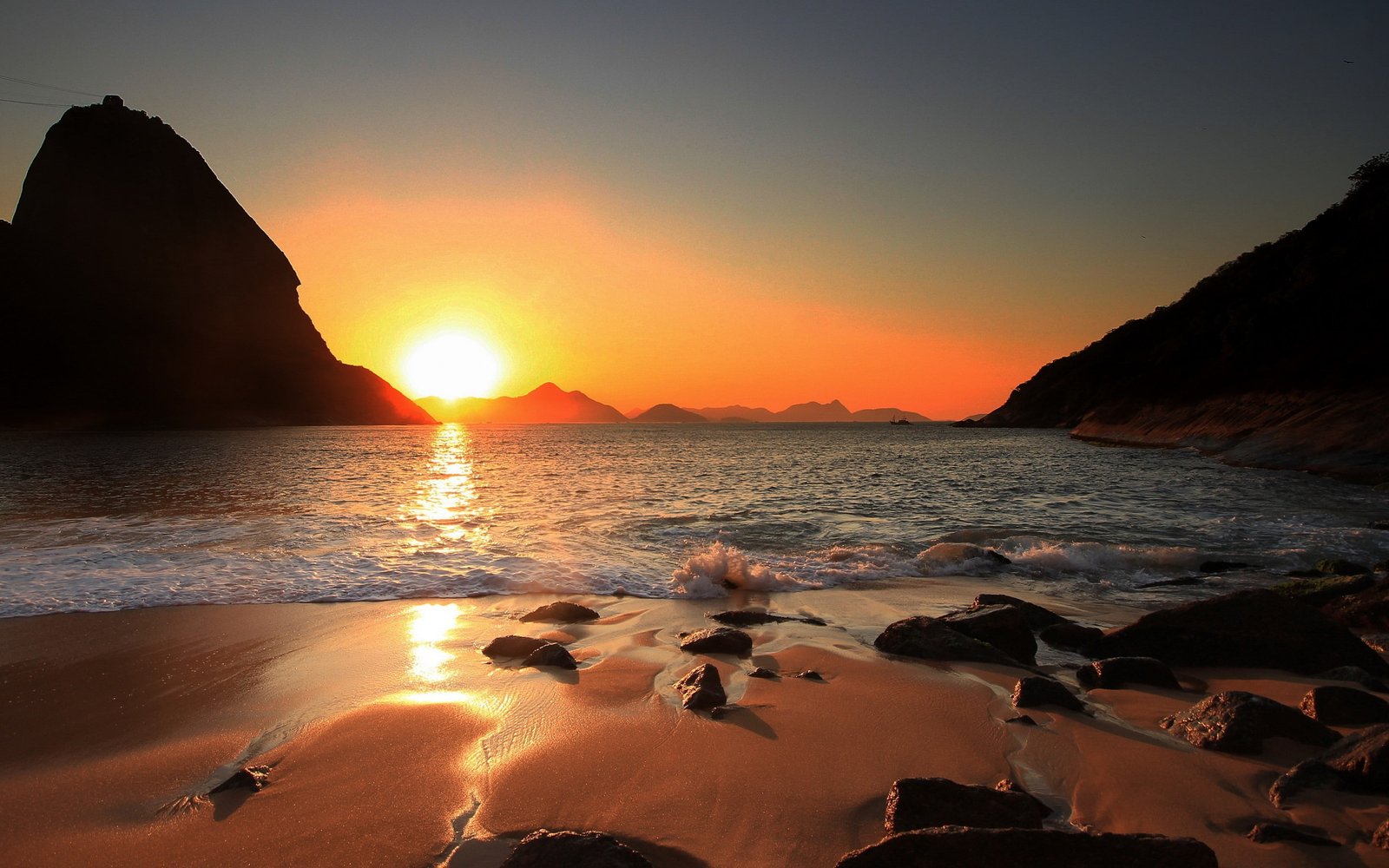 Brazil Rio de Janeiro beach seashore and sunrise view the sun 2k