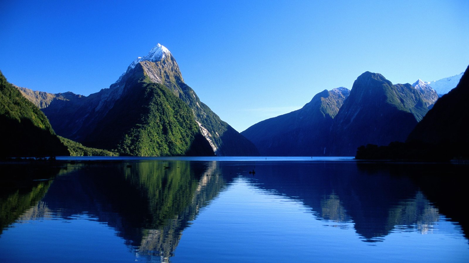 reflection nature mountain mount scenery mountainous landforms 2k 4k