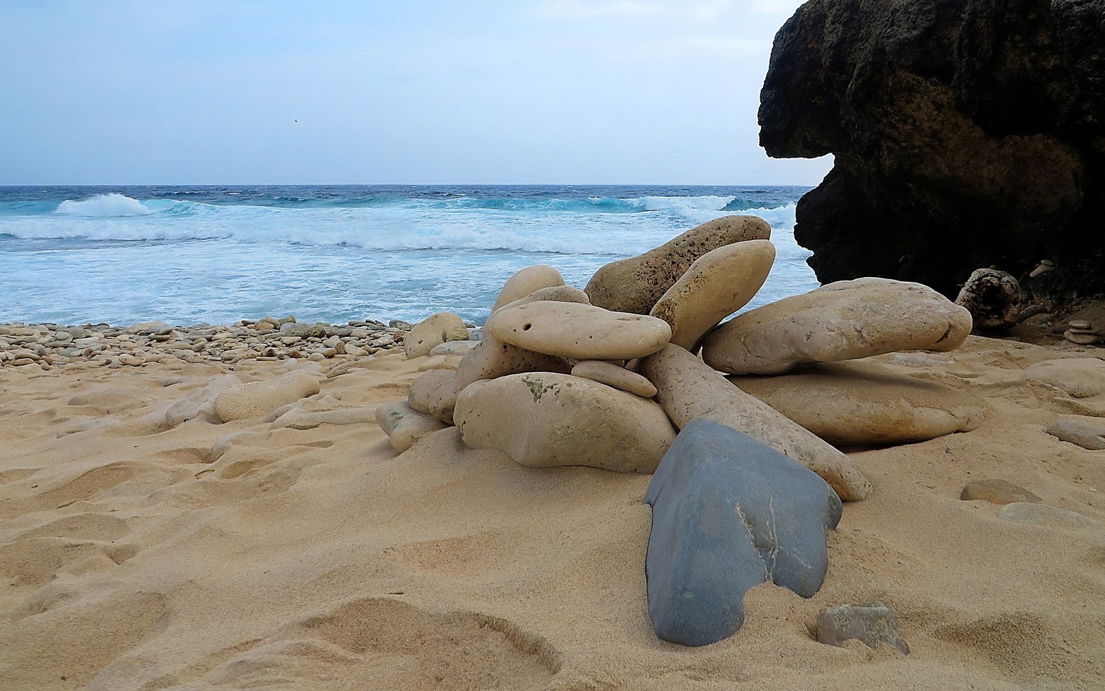 Aruba beach stones sea 2k