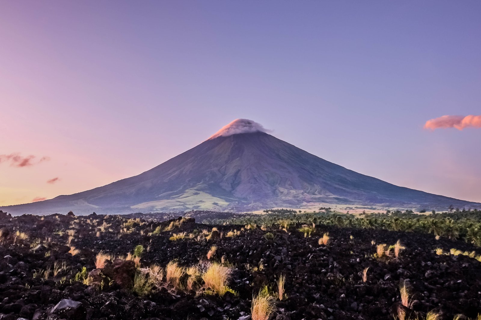 philippines legazpi city mayon volcano albay nature landscape 2k 4k 5k