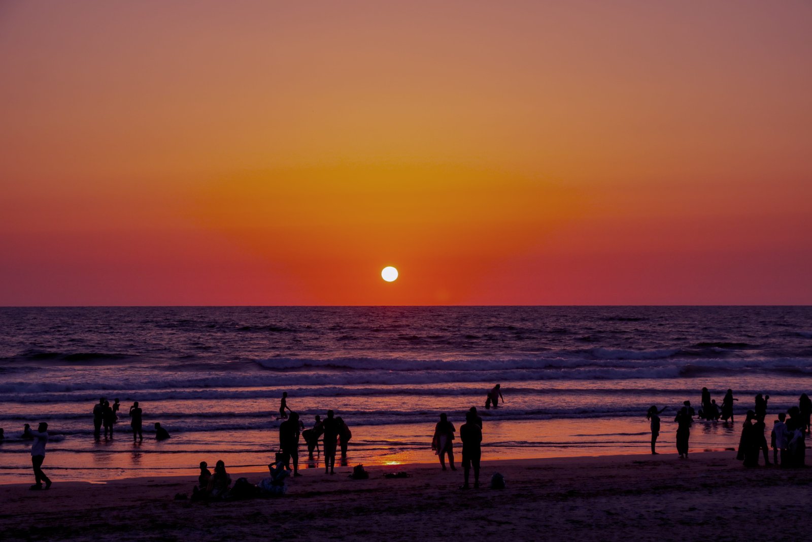 evening sunlight goa beach colours orange beautiful sunset 2k 4k 5k