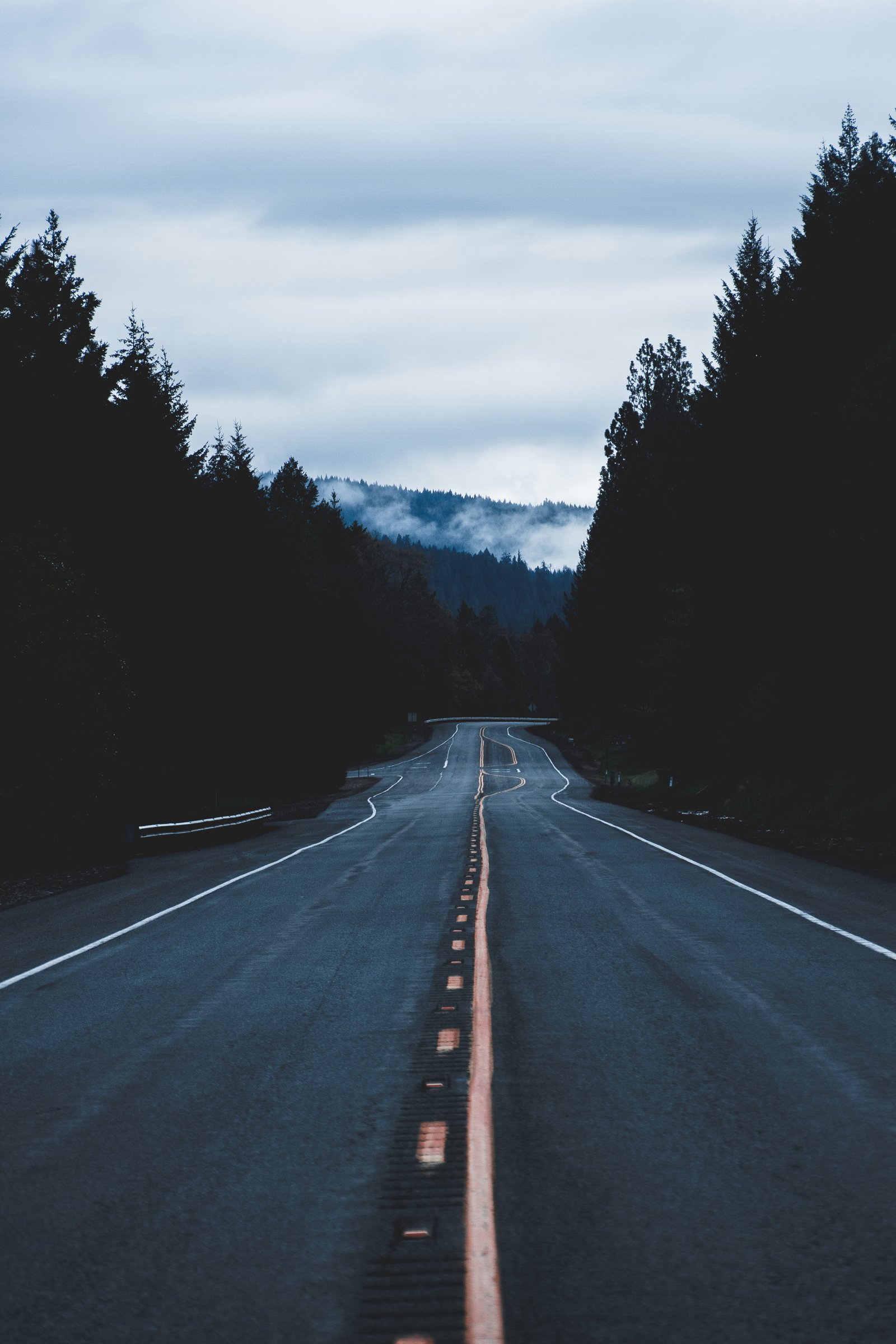 Asphalt Road Pathway Scenery dawn daylight drive empty environment 2k