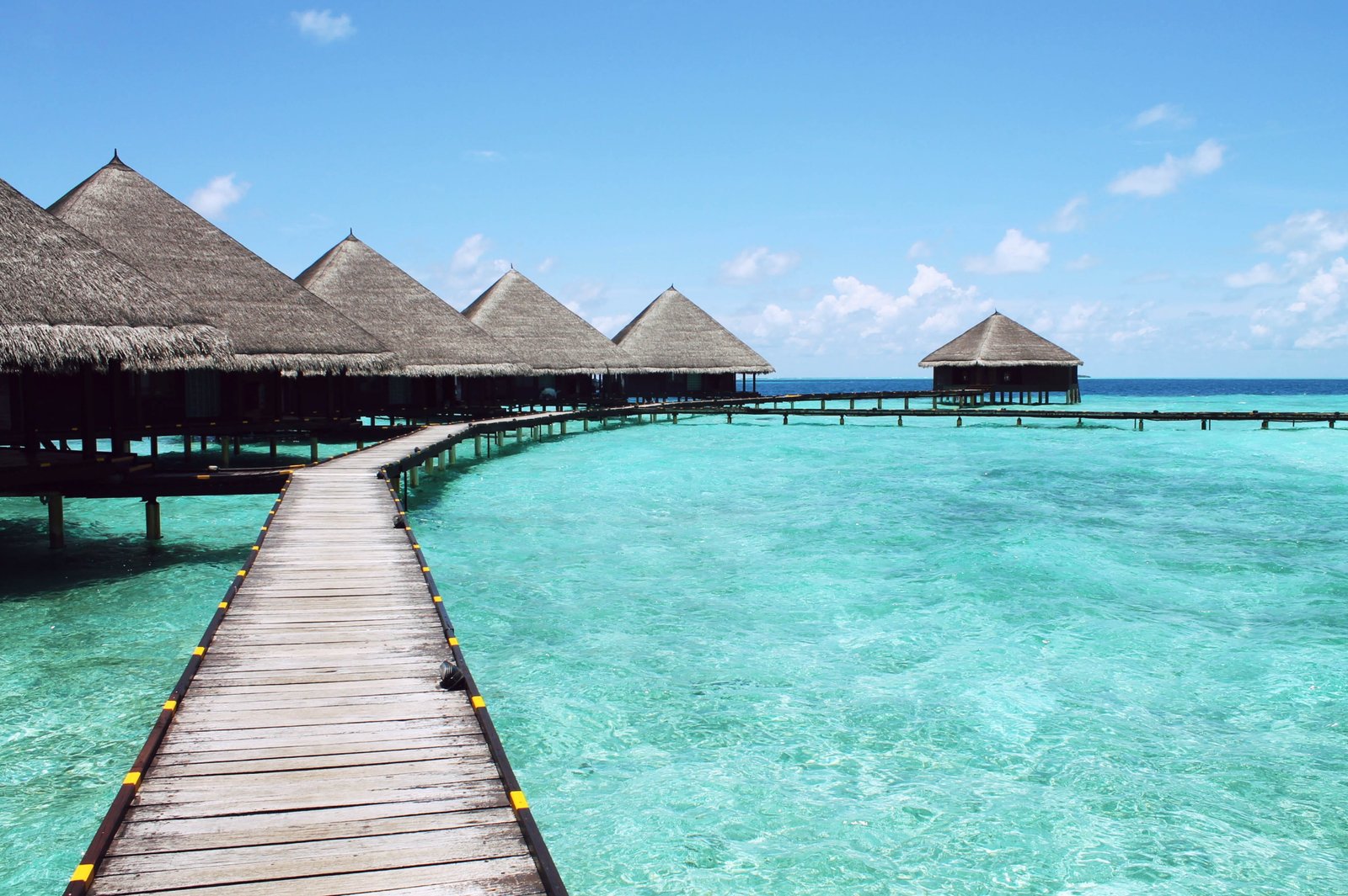 beach hut on the huts sea paradise turquoise water 2k 4k