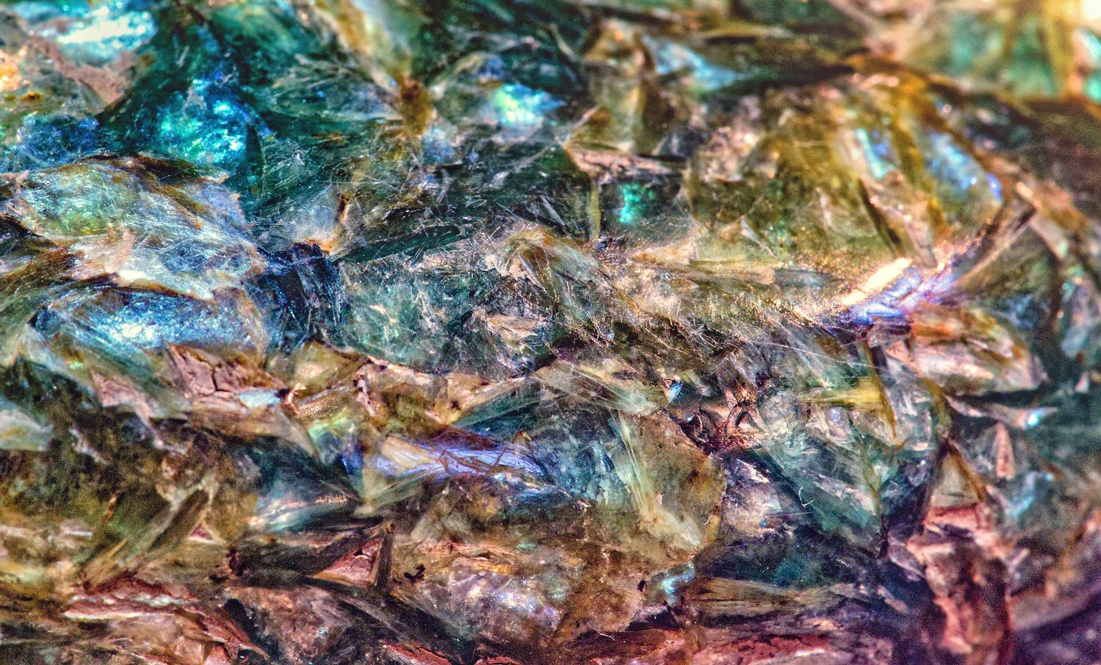 green gemstone abstract crystal metaphysical macro kyanite 2k