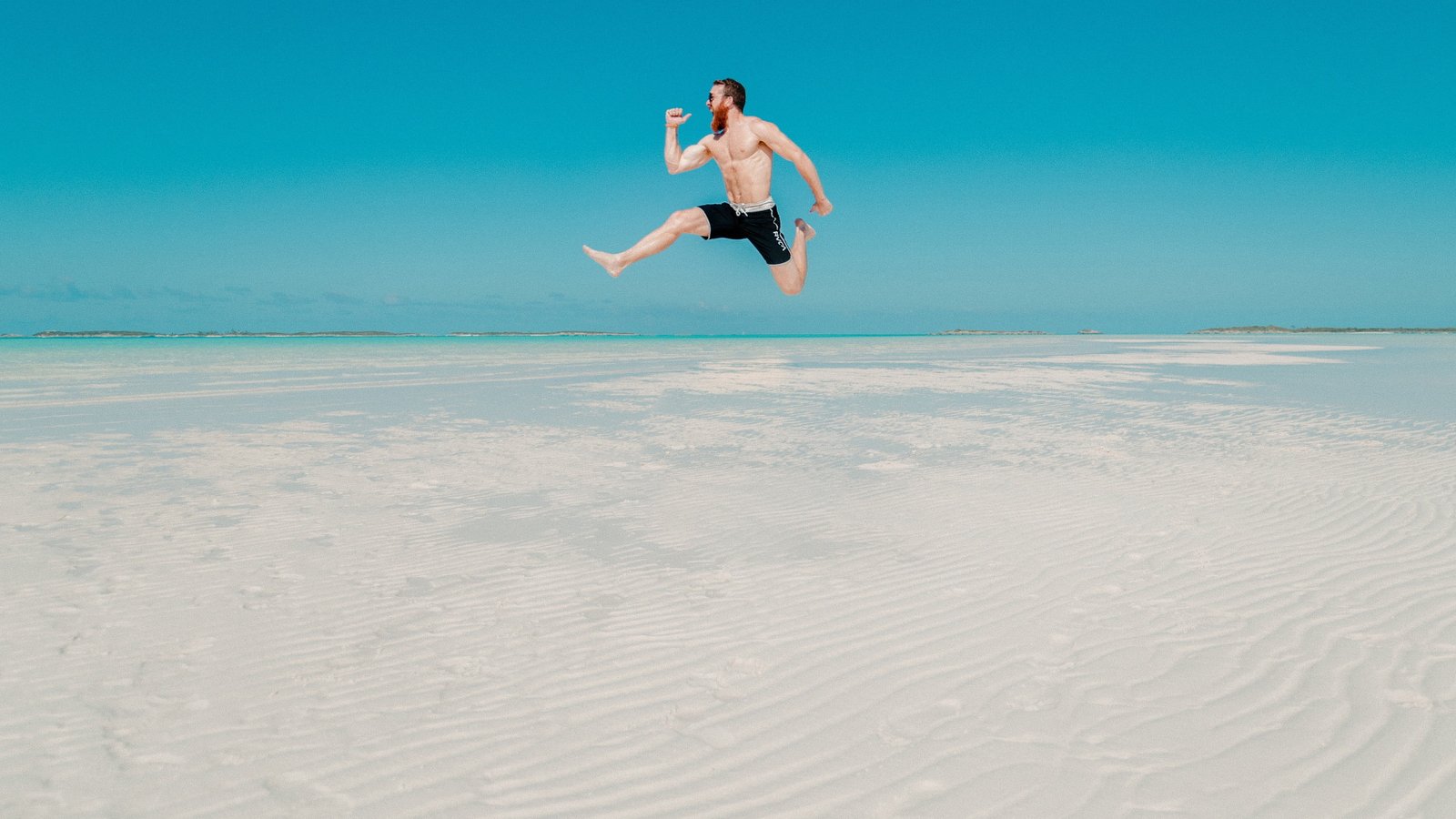 men s black shorts photography beach jumping skinny 6 packs 2k 4k