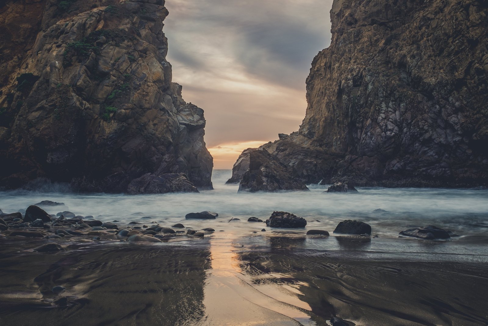 nature water beach rock sea solid object beauty in 2k 4k