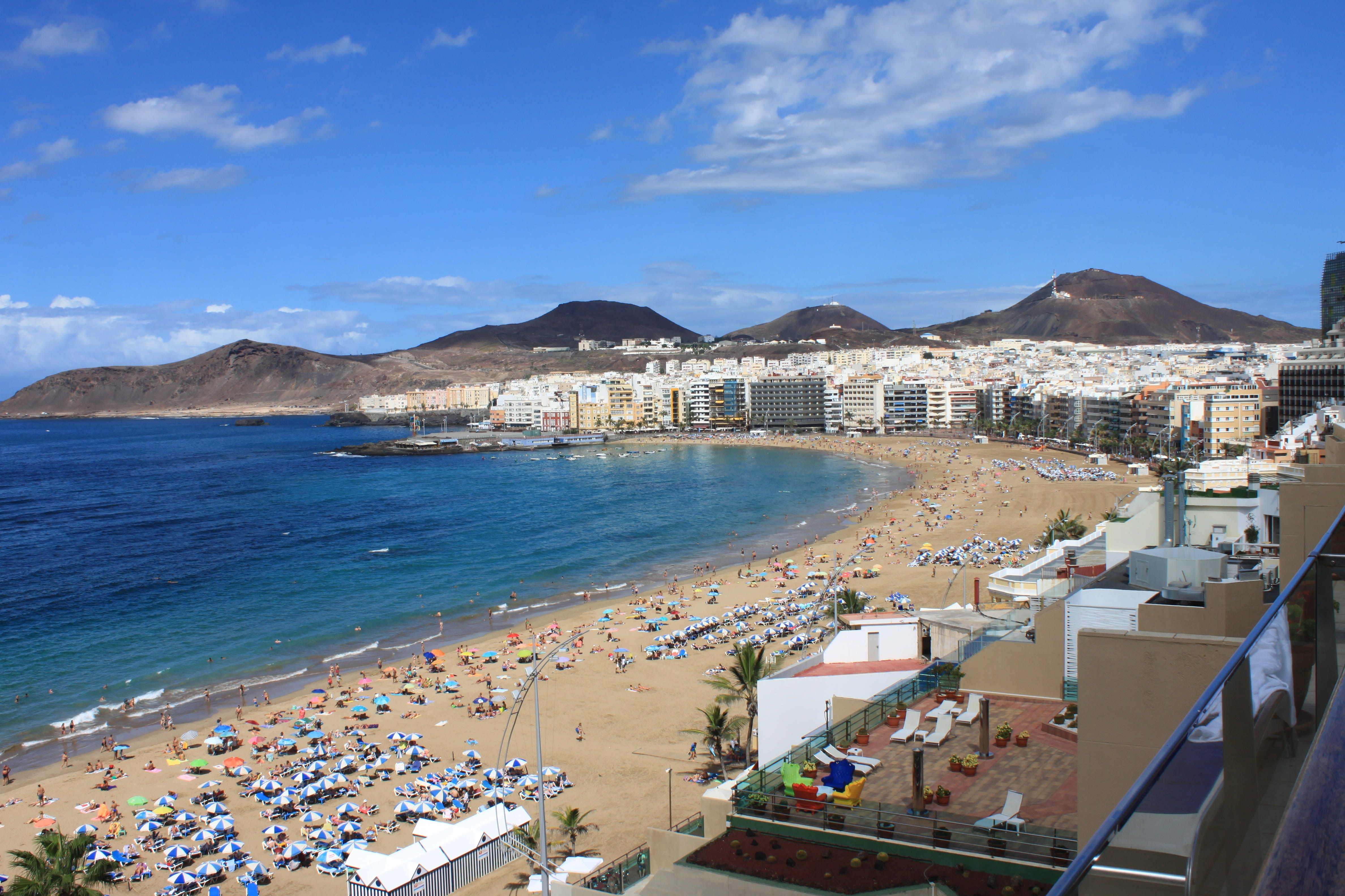 las palmas gran canaria spain landscape beach clouds sky 2k 4k 5k