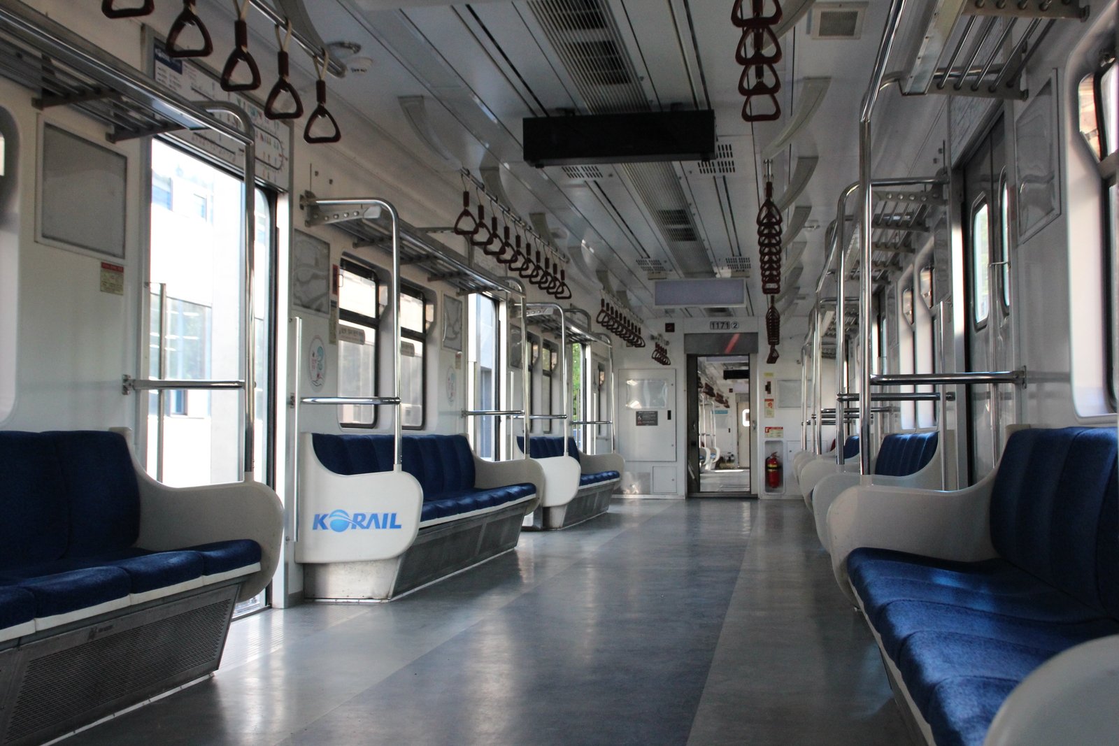 subway republic of korea south train station 2k 4k 5k
