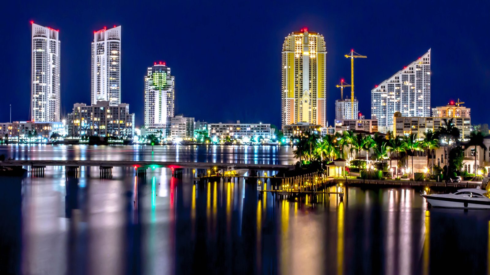 Sunny Isles Beach Sib Officially City Of Is A Located On Barrier Island In Northeast Miami Dade County Florida United States 2k 4k 5k