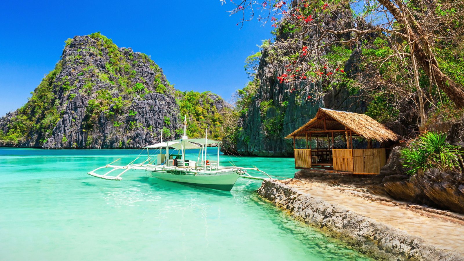 Boracay Island Of The Philippines E Small In Resorts Beaches Coral Reefs Sunken Ships A Diverse Sea Life Hd Desktop Wallpaper 2k 4k