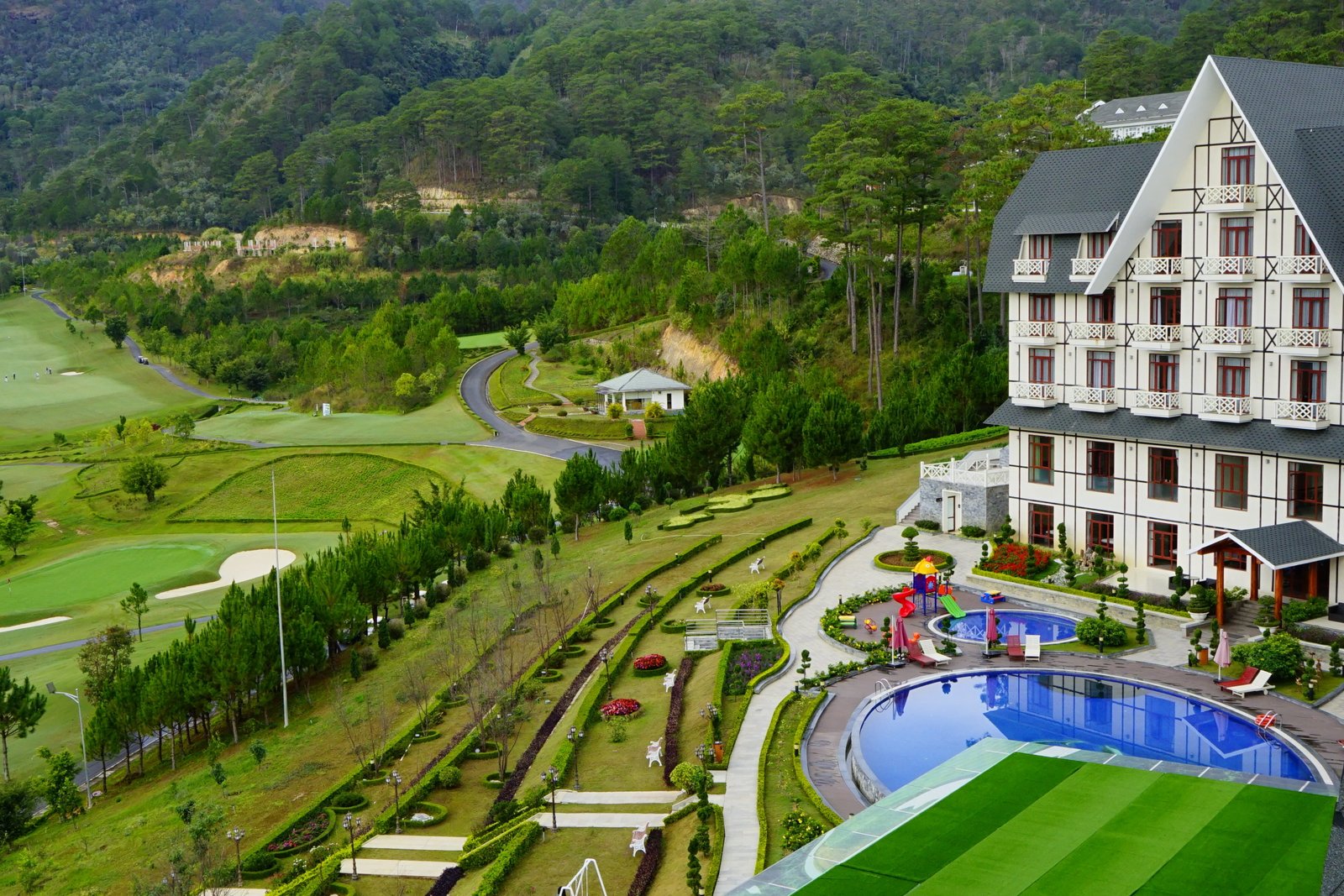 green trees da lat vietnam sweet bell resort hotel goft hill 2k 4k