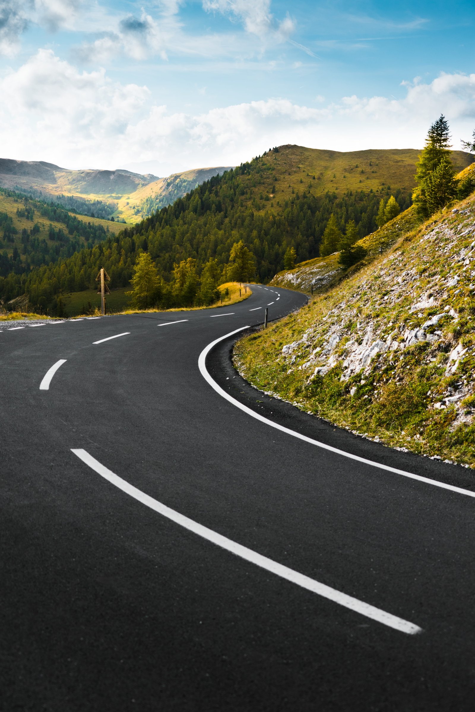 Nockalm Road Austria alpine roads curves drive drivers driving 2k