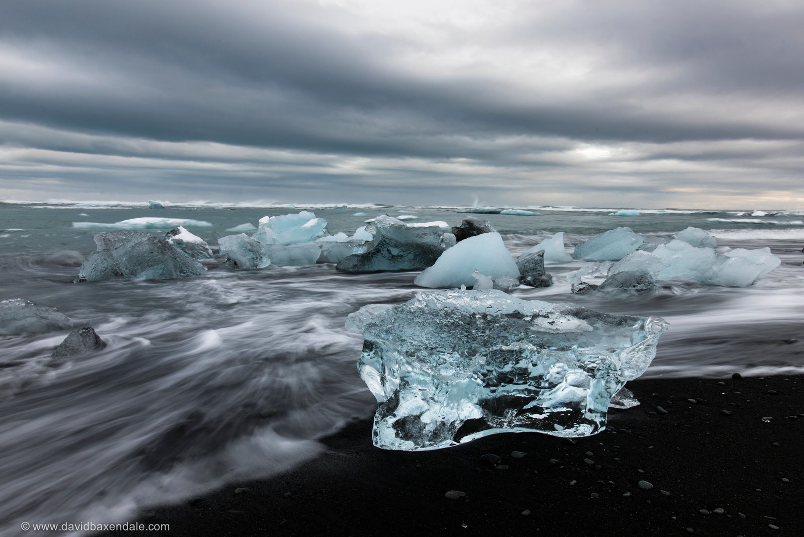 photo of ice diamond beach Iceberg Iceland 2k 4k 5k