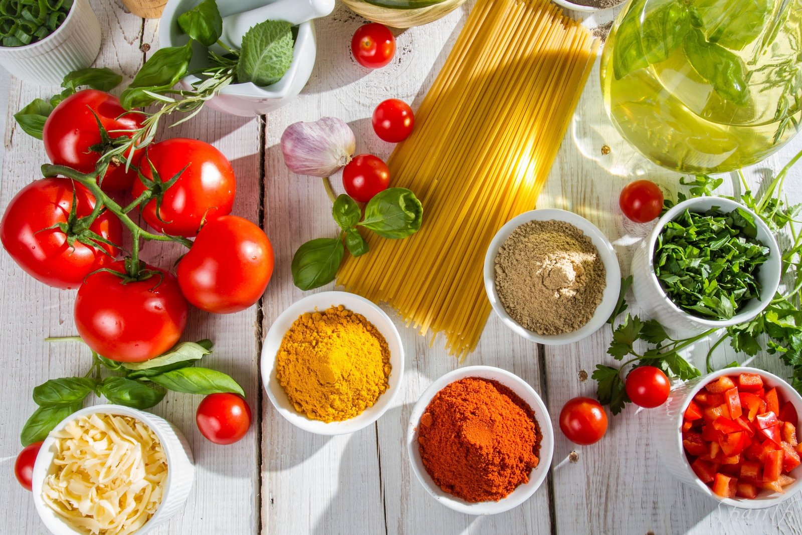 spaghetti spices tomatoes 2k 4k