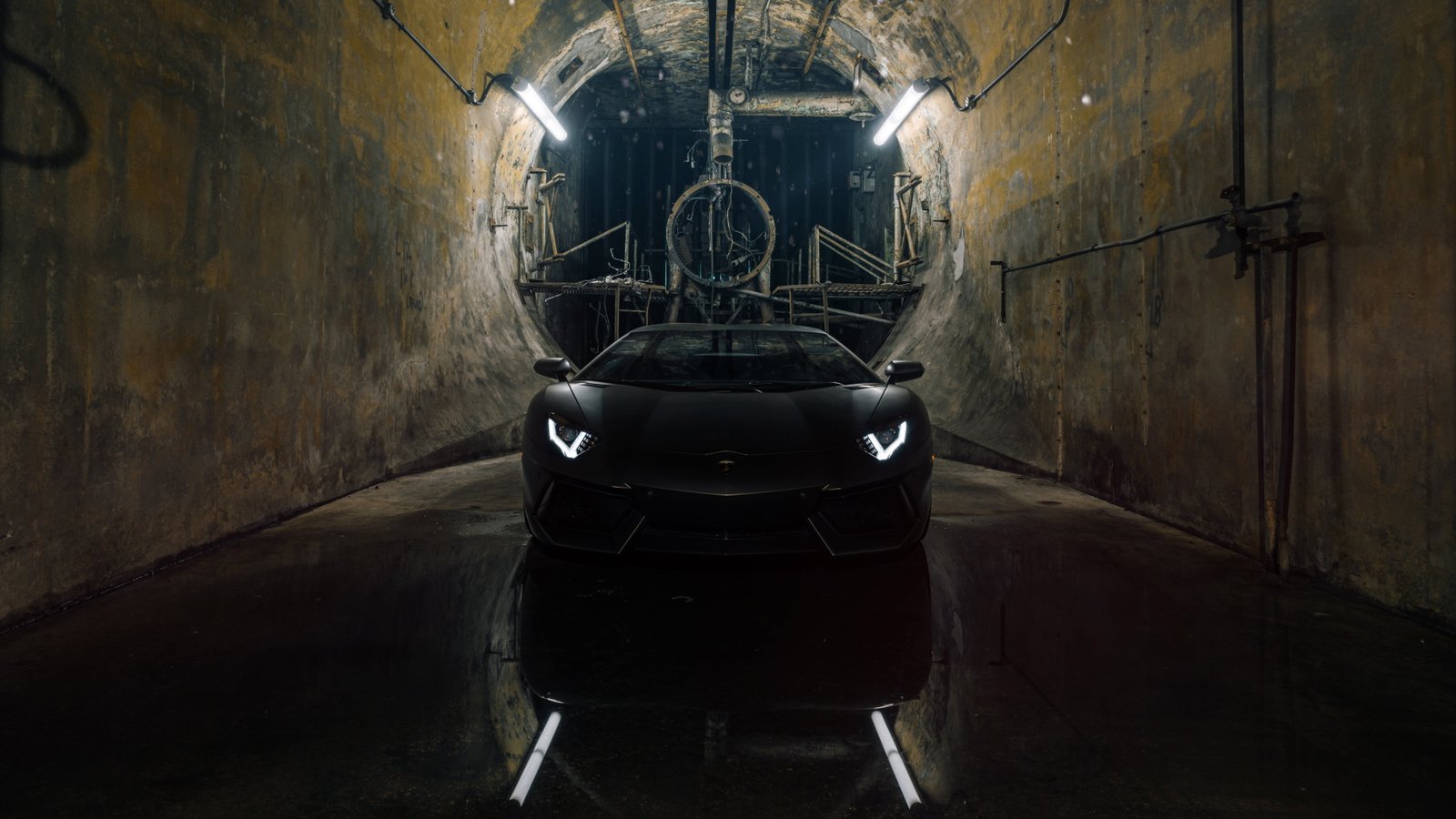 lamborghini aventador cars hd indoors 2k 4k 5k