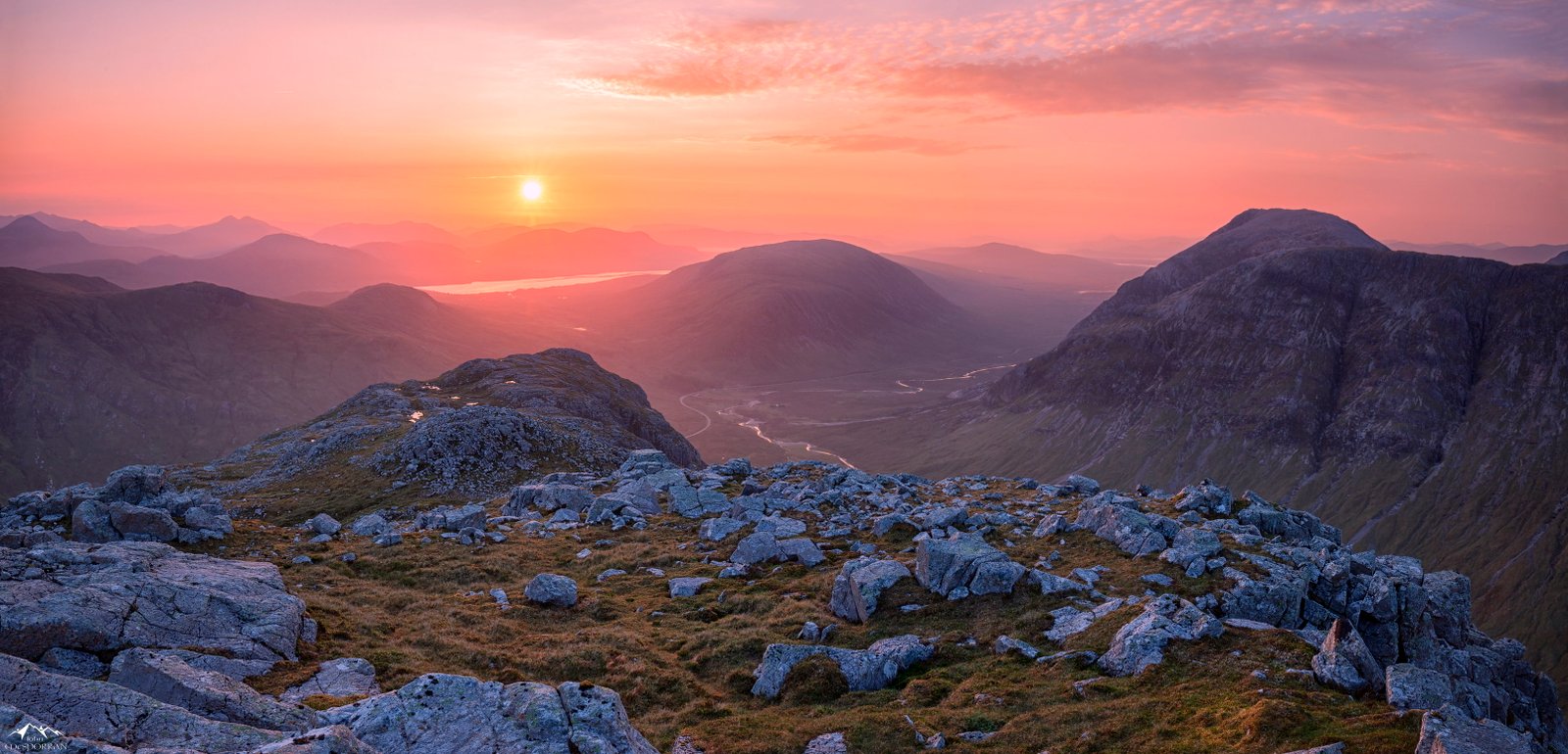 rocky mountains during sunset F ilte gu Scotland West Highlands 2k 4k 5k
