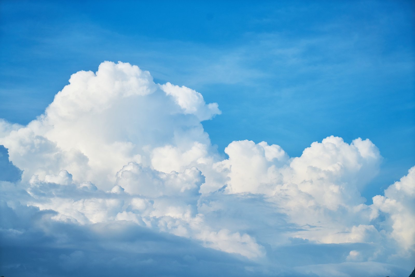 white clouds and clear blue sky background nature spring summer 2k 4k 5k