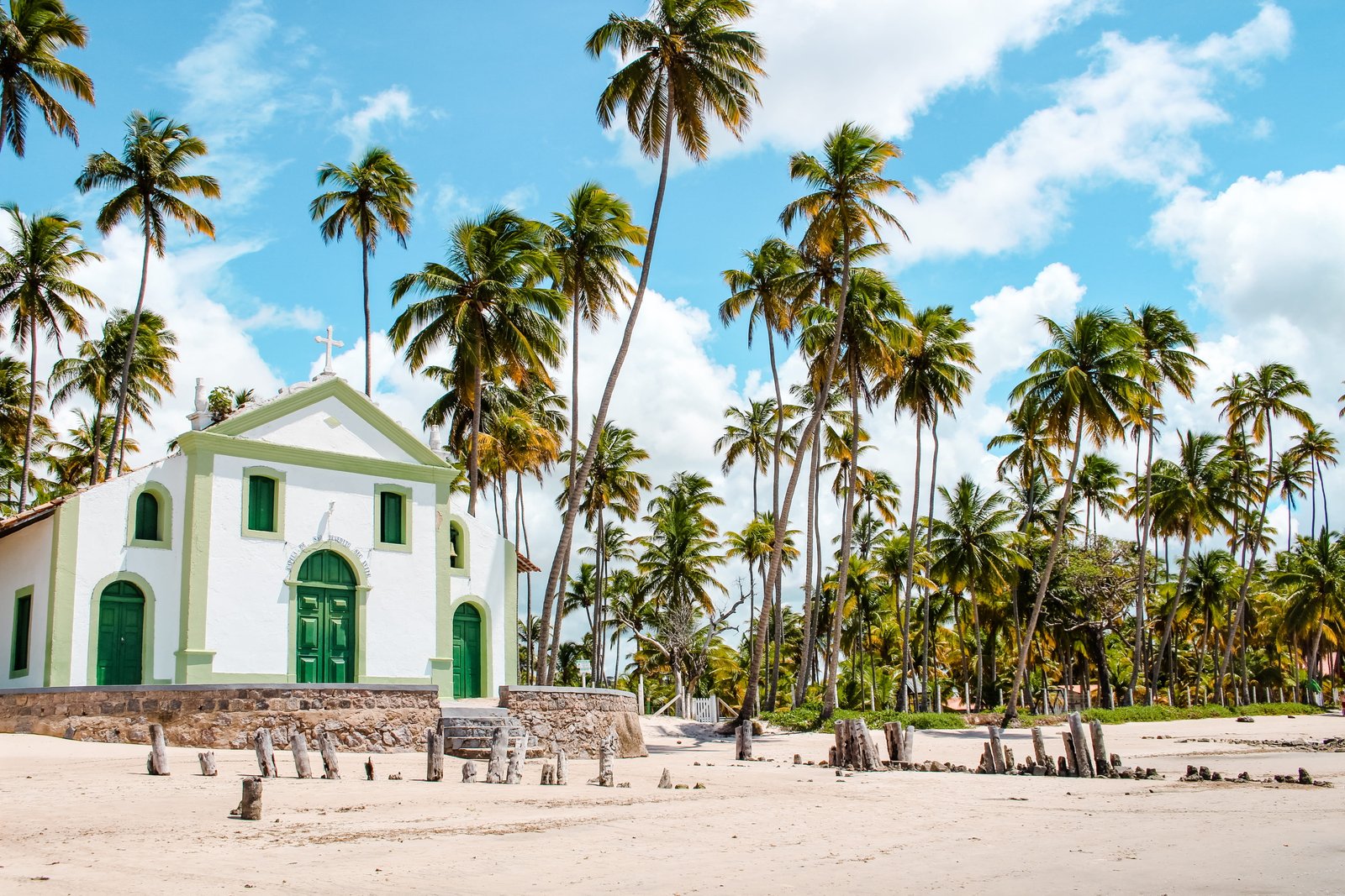Carneiros Beach in Pernambuco Brazil white house near green trees 2k 4k 5k