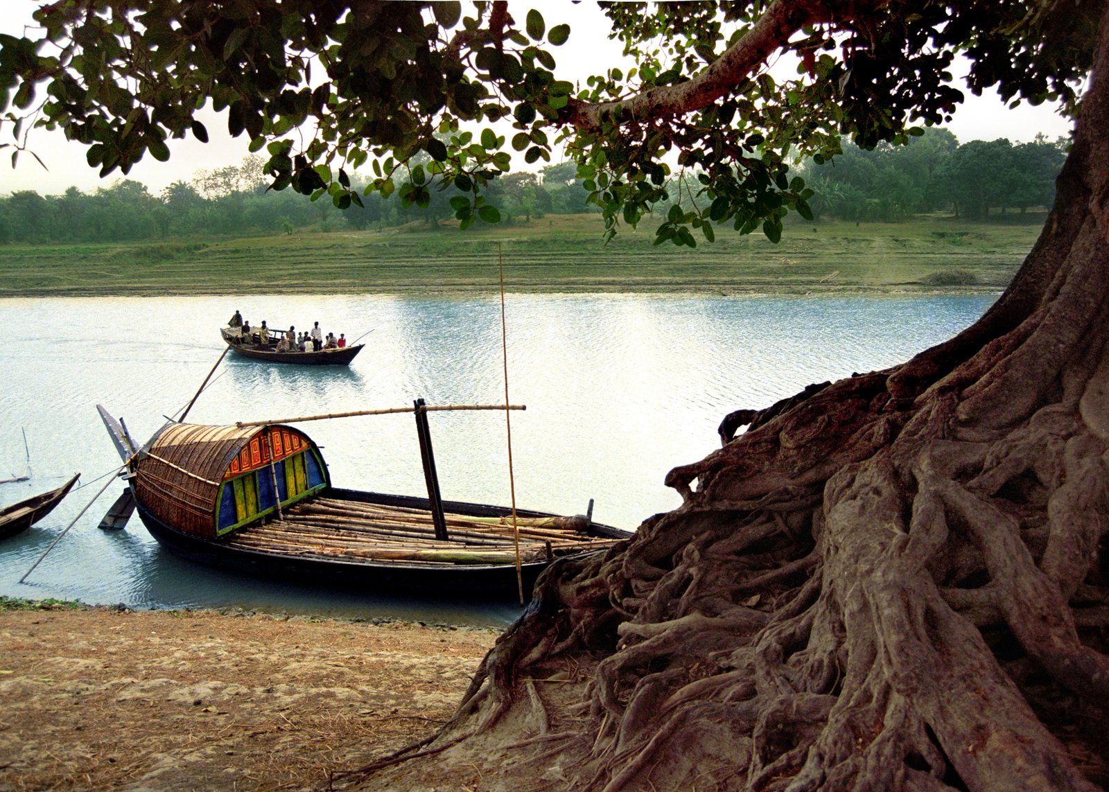 bangladesh river boat nautical vessel transportation mode of 2k 4k 5k