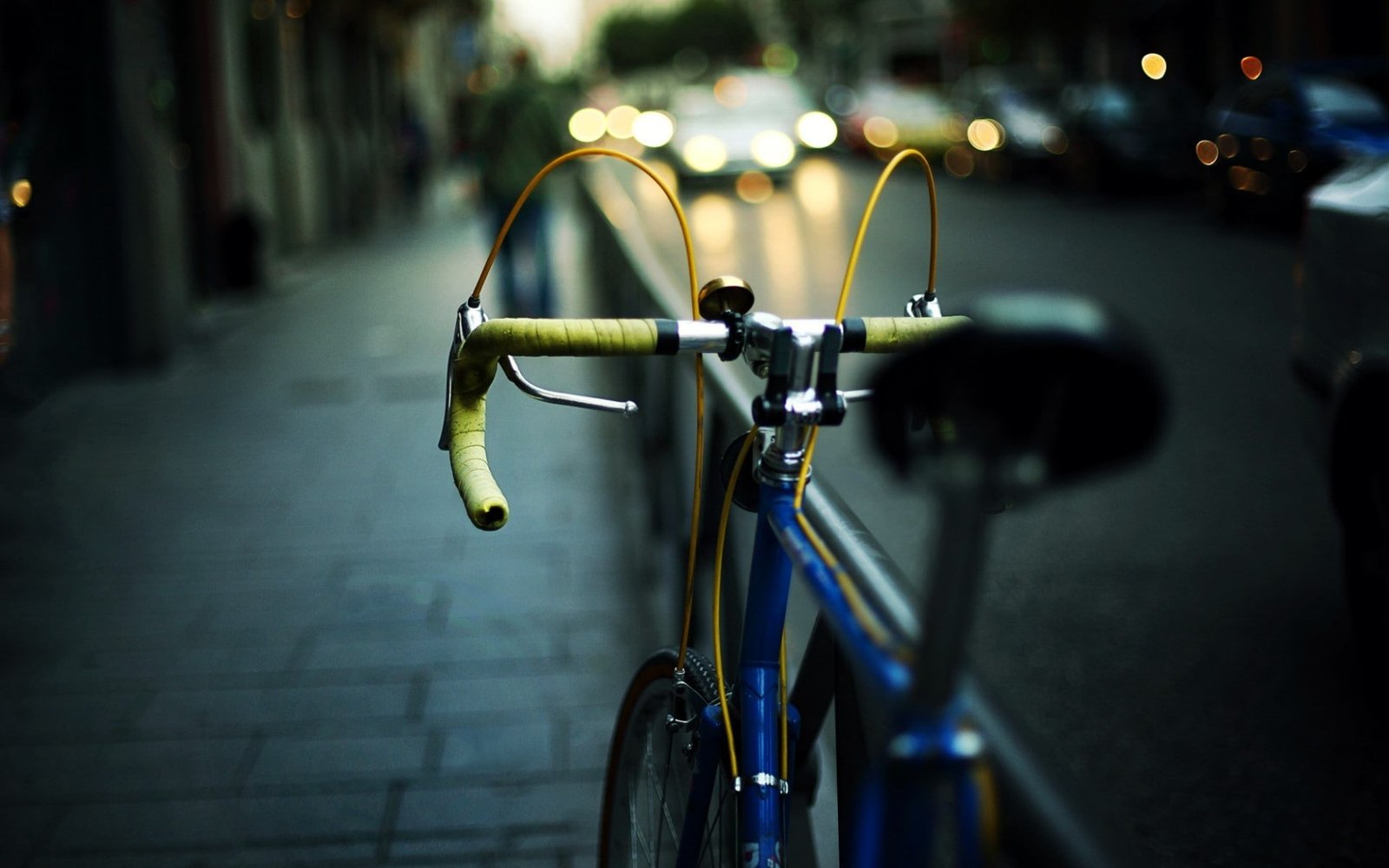 selective focus photography of blue and gray road bike car machine 2k