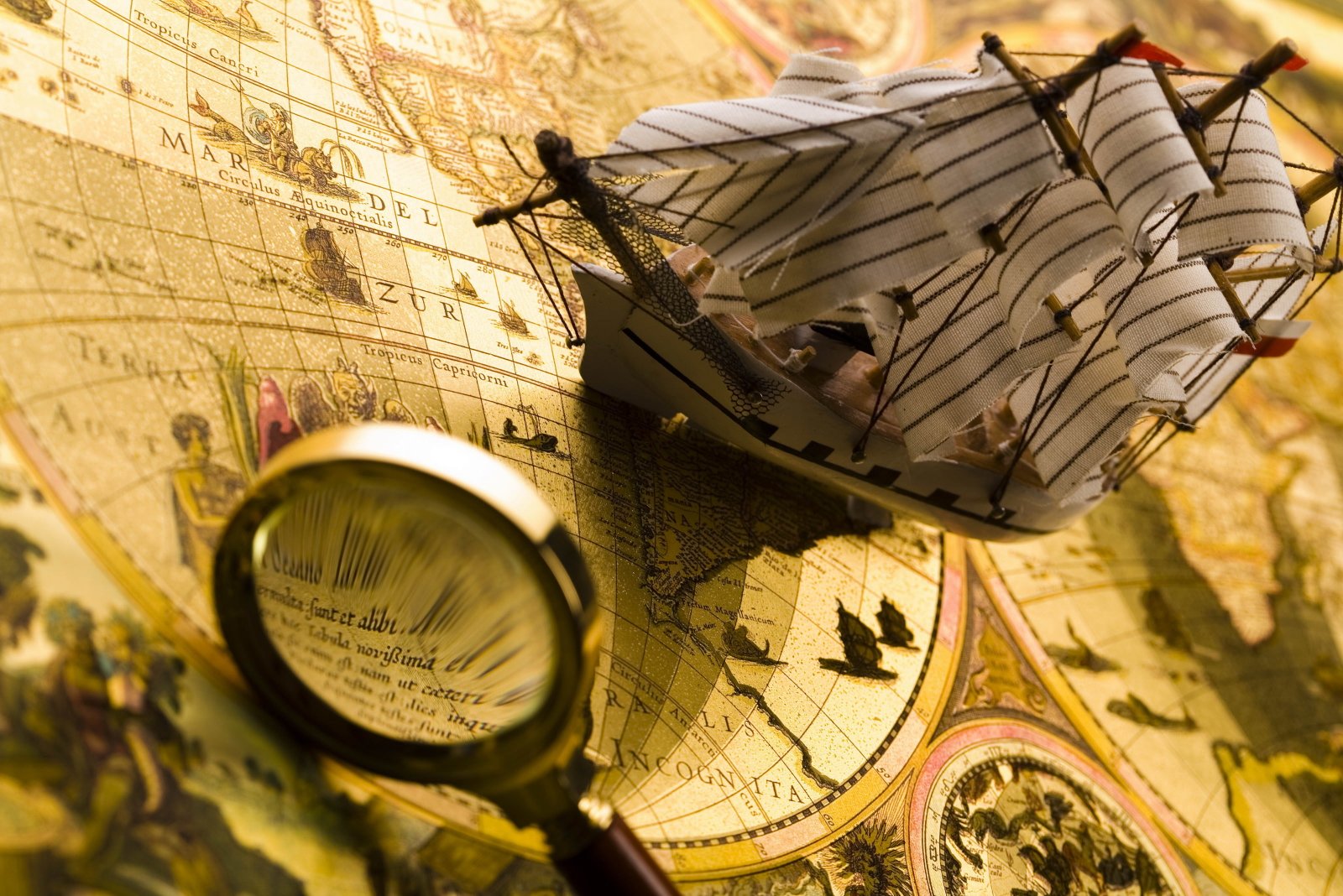 magnifying glass ship blur magnifier journey bokeh composition 2k