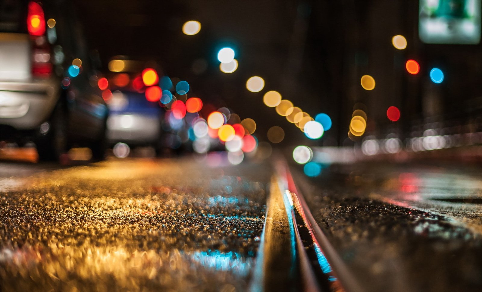traffic road car vehicle night lights bokeh 2k