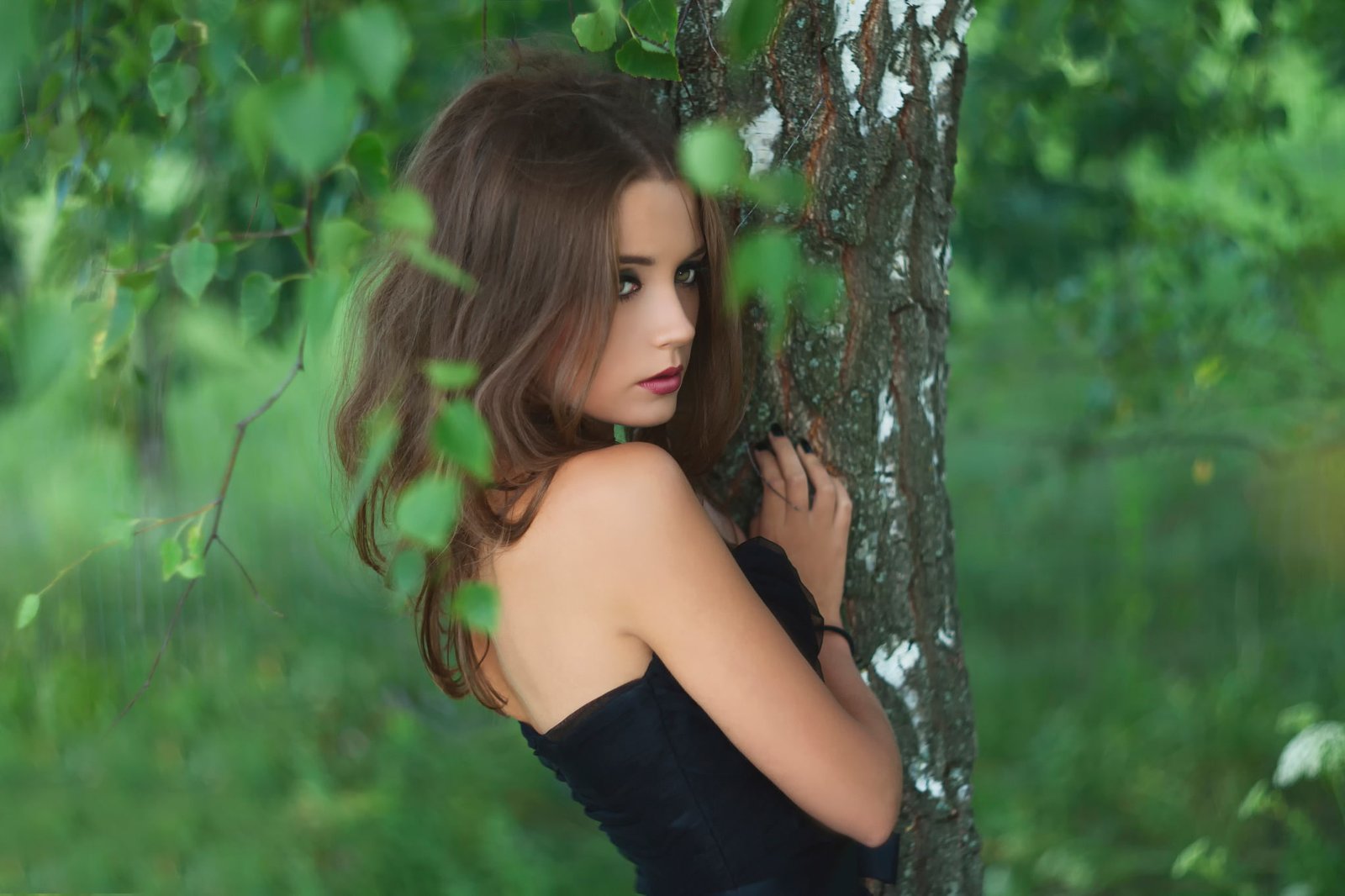 women s black strapless top makeup bokeh birch Kseniya Kokoreva 2k