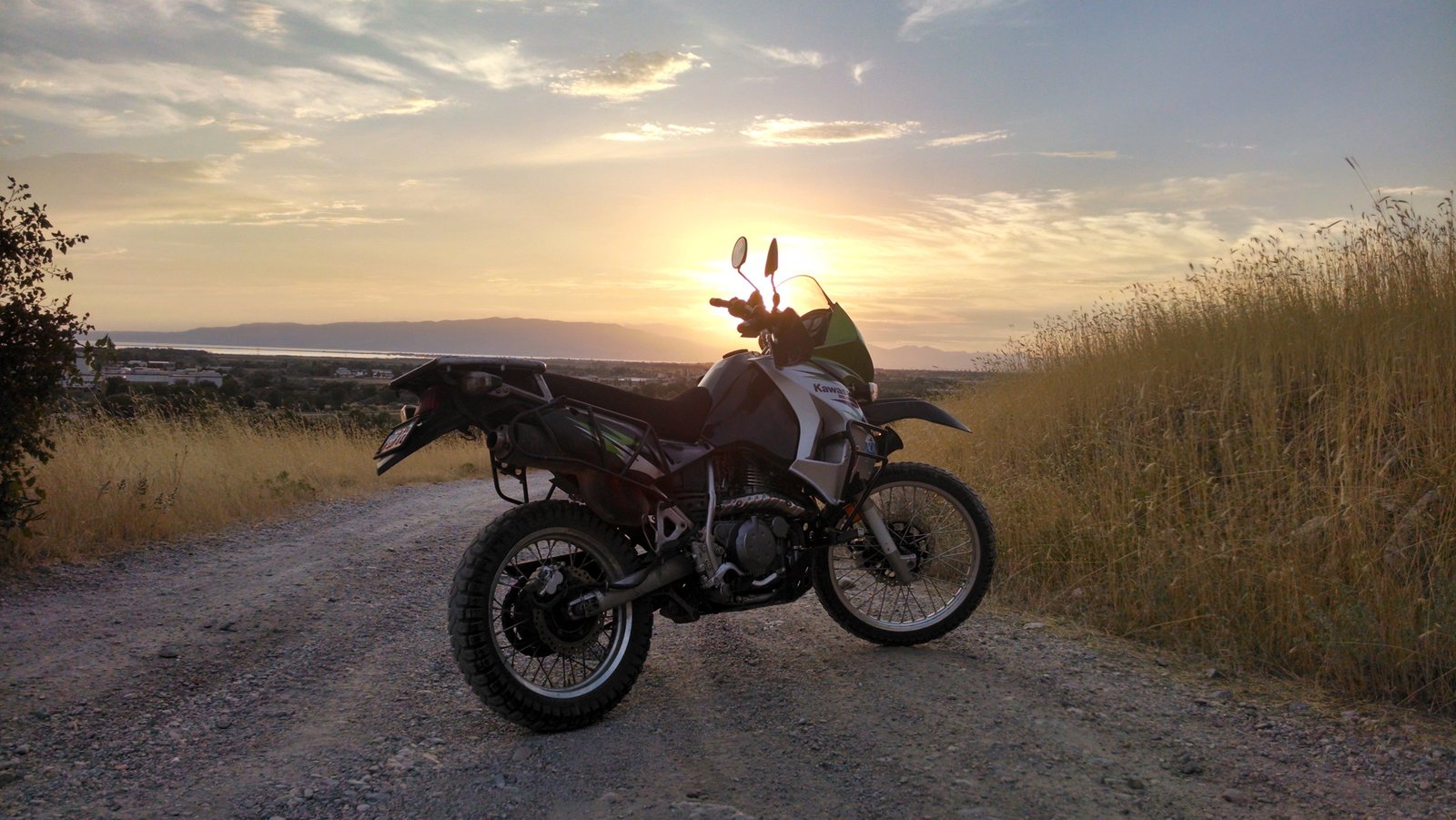 motorcycle kawasaki klr dual sport enduro adventure widescreen dualmonitor dualscreen 2k 4k