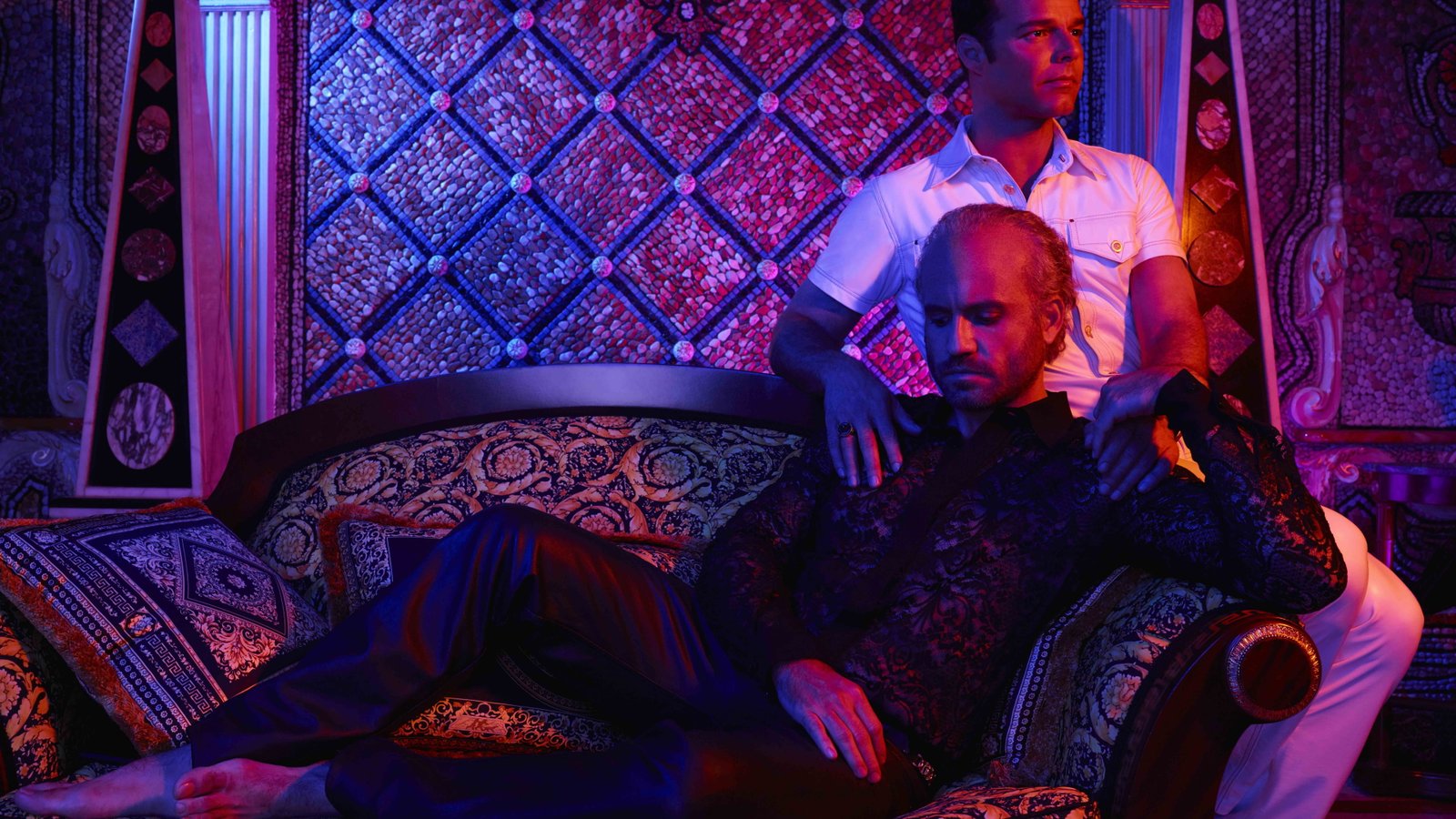 men s black leather long sleeved top American Crime Story Season 2 The Assassination of Gianni Versace 2k 4k 5k 8k