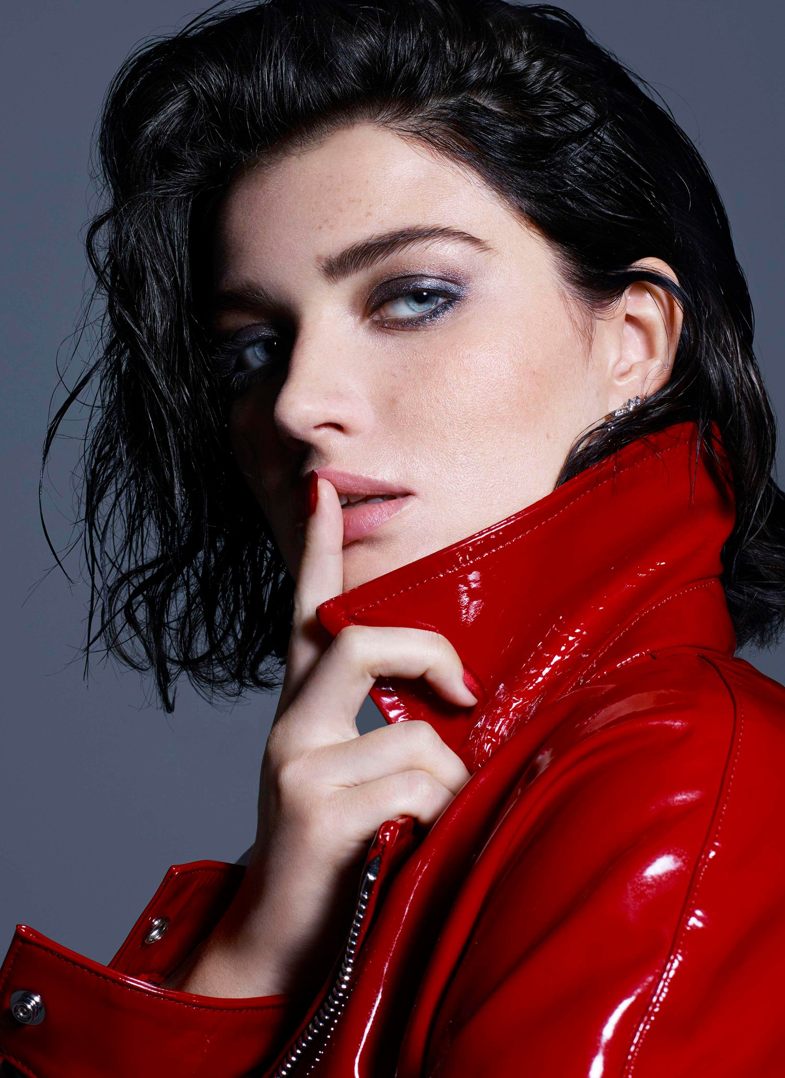 Eve Hewson hollywood celebrity 2k