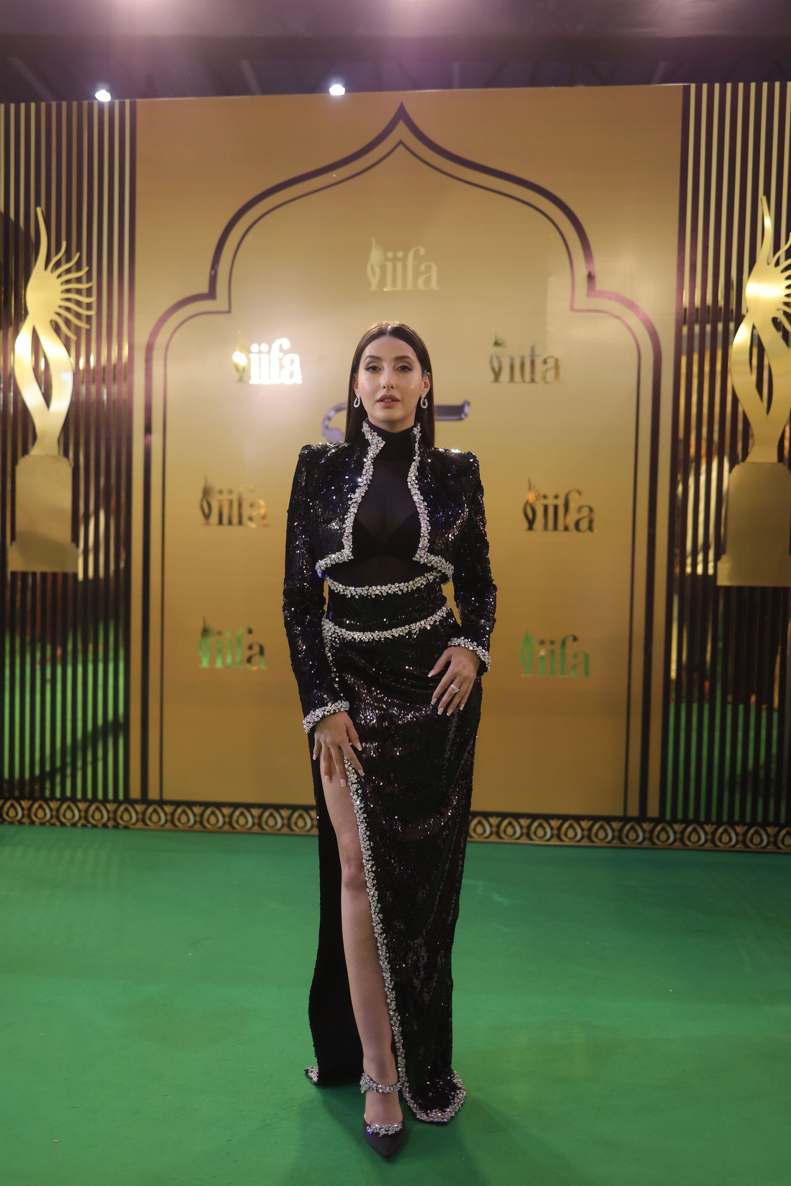 Nora fatehi actress indian celebrity 2k 4k