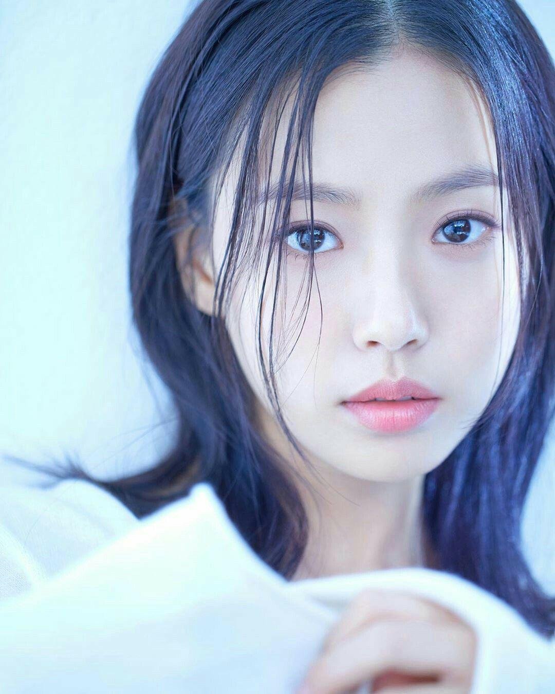 Go Min Si
