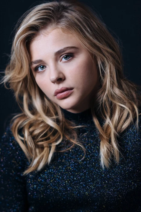 dazzling beauty of chloe grace moretz actress hollywood