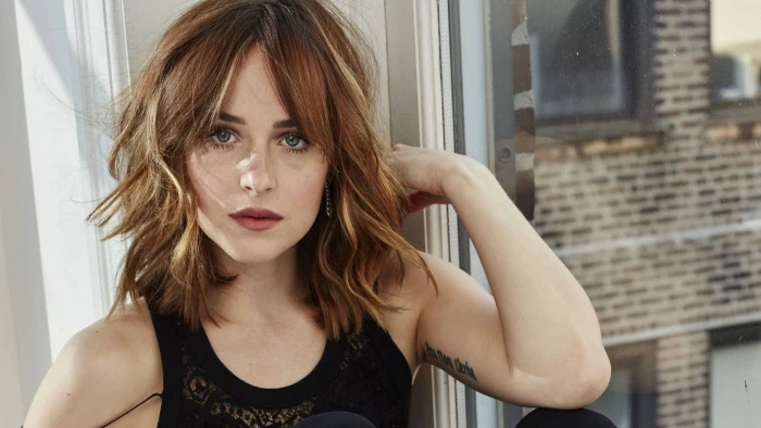 blonde haired dakota johnson actress hollywood